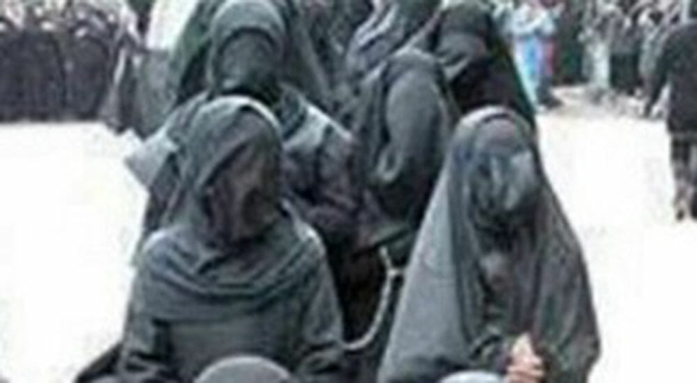 Donne rapite e schiavizzate, i combattenti dell’Isis come i nazisti?