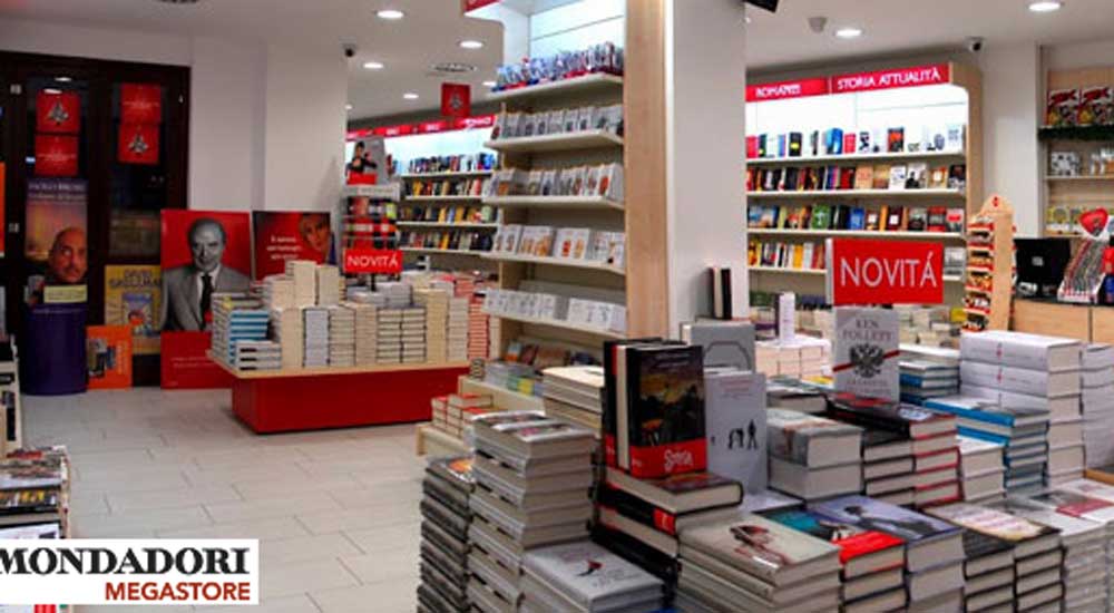 Dopo le librerie Feltrinelli, anche quelle Mondadori puntano sulla ristorazione