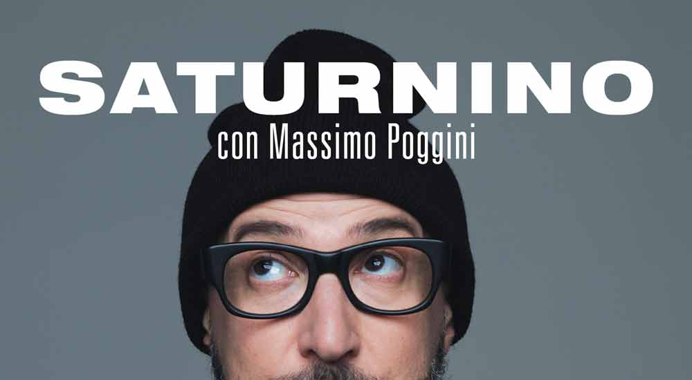 Saturnino ci svela gli 8 libri che porta con sè in tour (con l’amico Jovanotti)