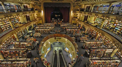 A Buenos Aires un teatro è stato trasformato nel paradiso dei lettori