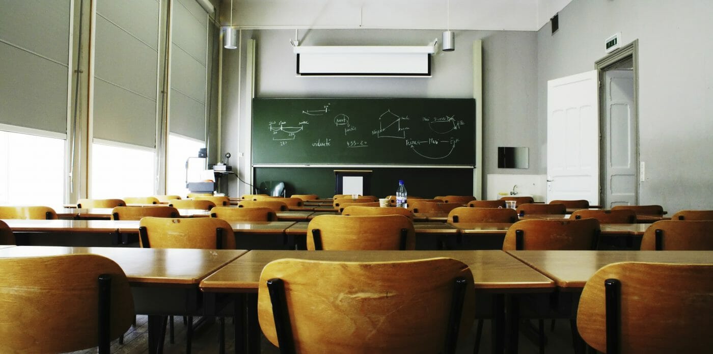 Gli studenti adottano 25 scrittori