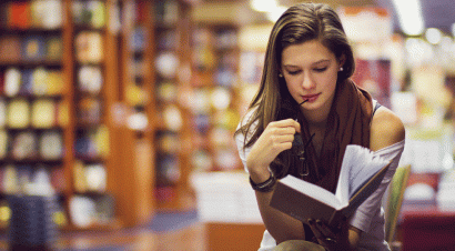 Cosa succede al corpo mentre si legge un libro? Le risposte della scienza