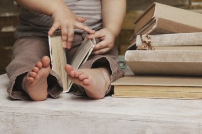 Leggere da bambini influenza lo stipendio che si riceverà da adulti: la ricerca