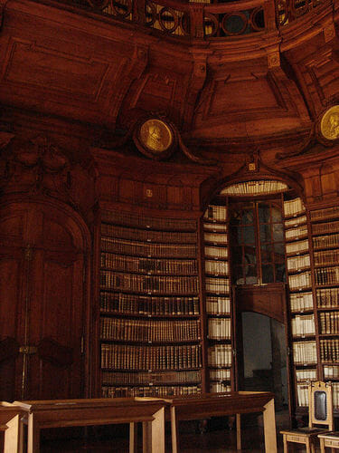 biblioteca 