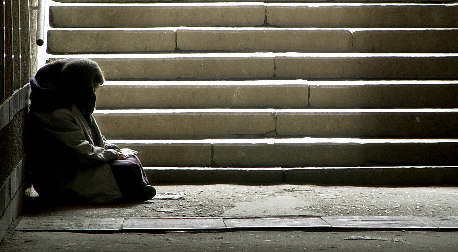 "Non venire, non ti amo". Così sono rimasta pietrificata un mese sulla panchina della stazione