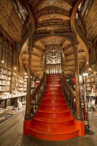 Libreria-Lello3