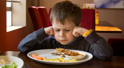 Se i bambini disturbano al ristorante la colpa di chi è?