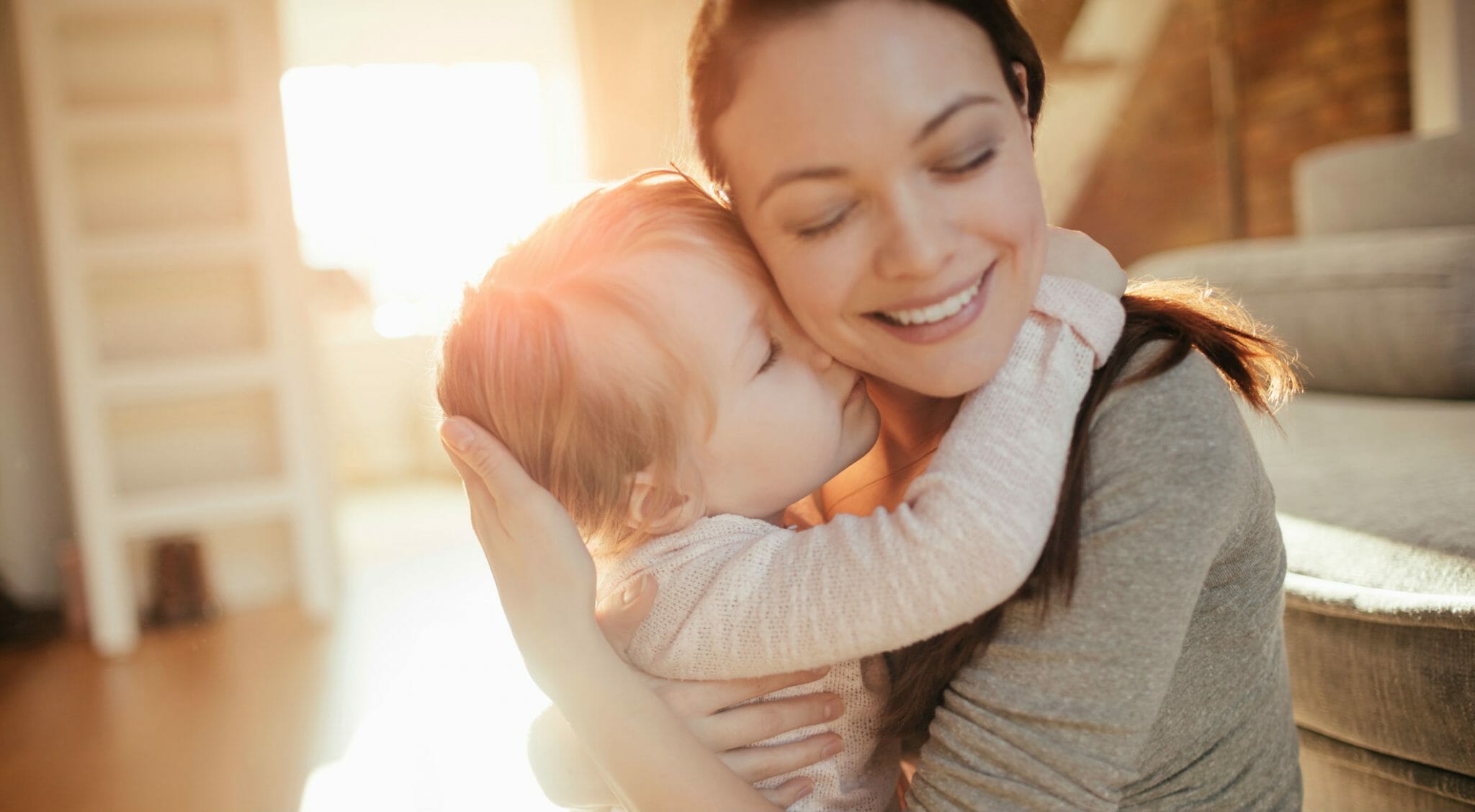 mamma madre madri donne bambino bambina figlio figli famiglia