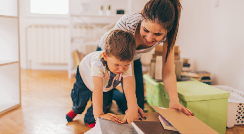 Le punizioni per i bambini disordinati non servono: ecco come insegnare loro a mettere ordine