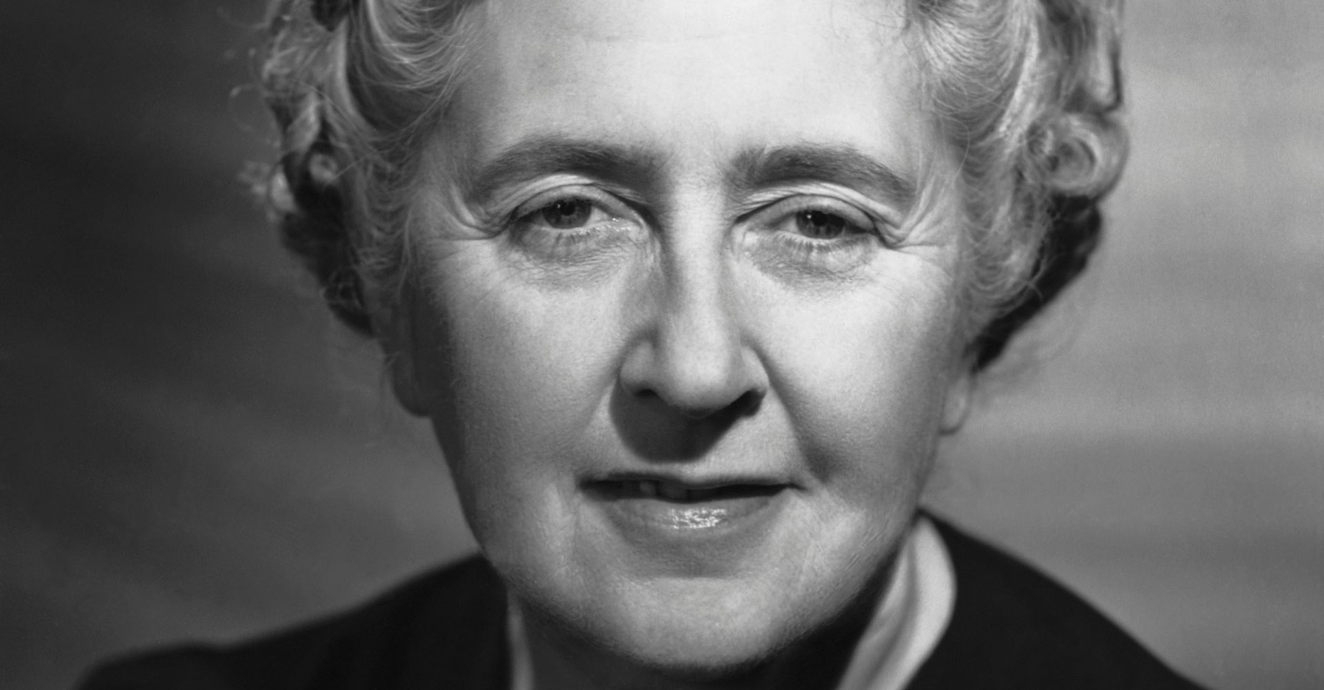 Agatha Christie: la vita e i libri della "regina del mistero"