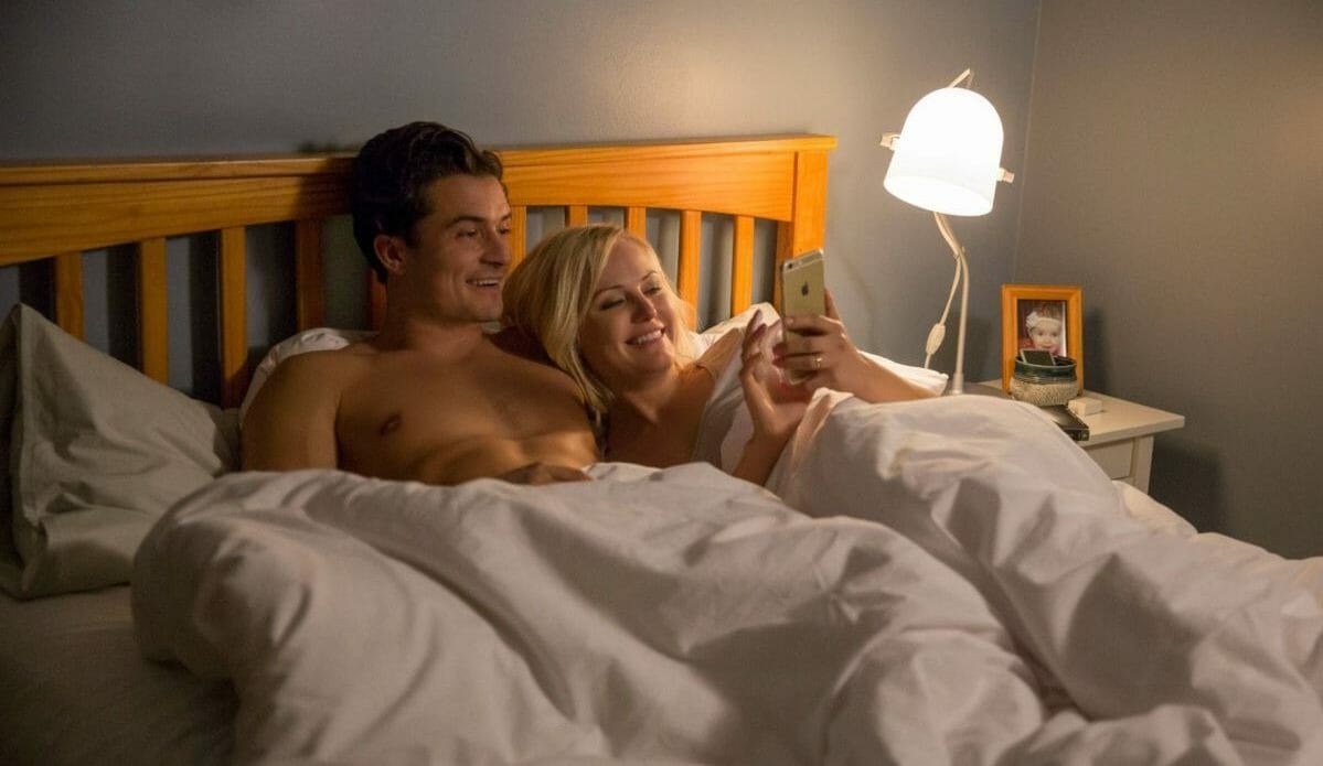 Sono sempre di più le serie che parlano (bene) di sesso: ma con tutta questa scelta abbiamo ancora il tempo di farlo?