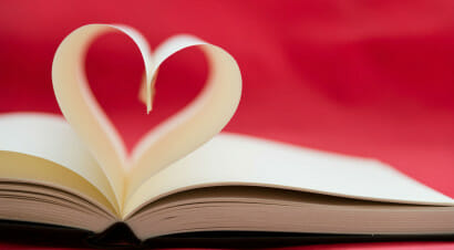 Libri da regalare a San Valentino per fare colpo (con dedica letteraria)