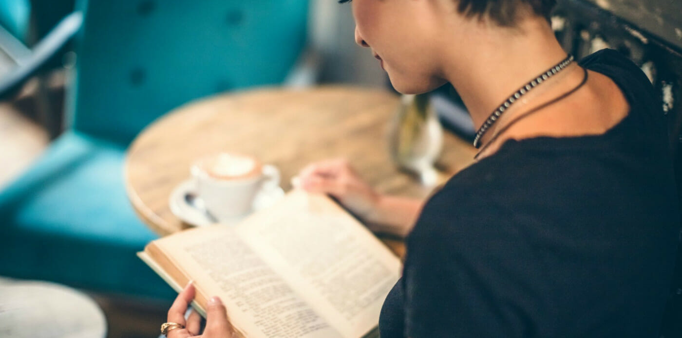 libro, libri leggere lettura lettori lettrice lettore