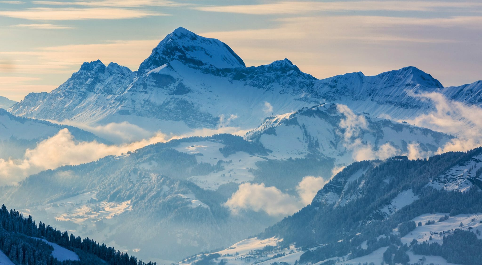 "Montagna spettacolare": un emozionante libro fotografico