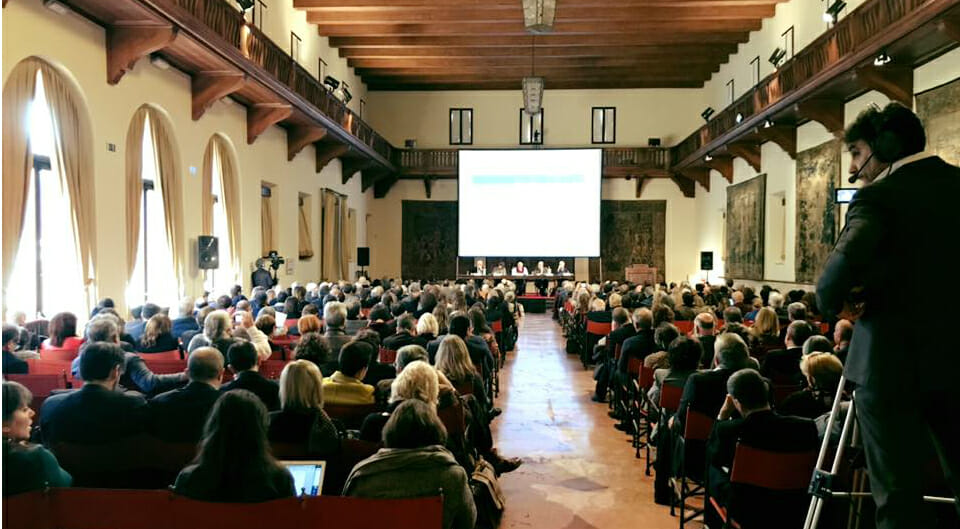 Scuola per librai Umberto e Elisabetta Mauri foto di Yuma Martellanz