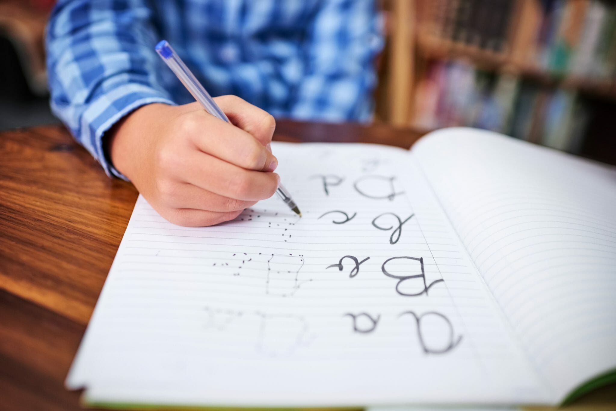 Scuola elementare scrittura scrivere bambini scuola