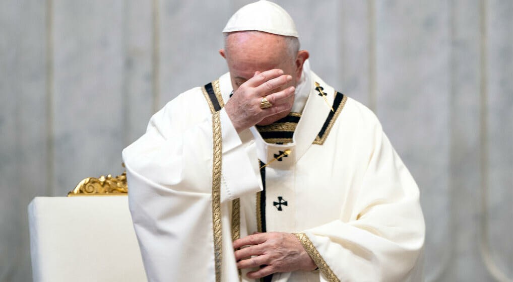 Papa o anticristo? Il biblista Maggi e gli attacchi a Bergoglio nei giorni del virus