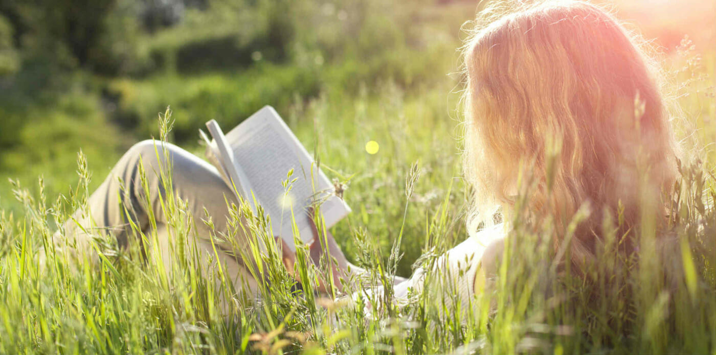 leggere libri libro lettura lettrice