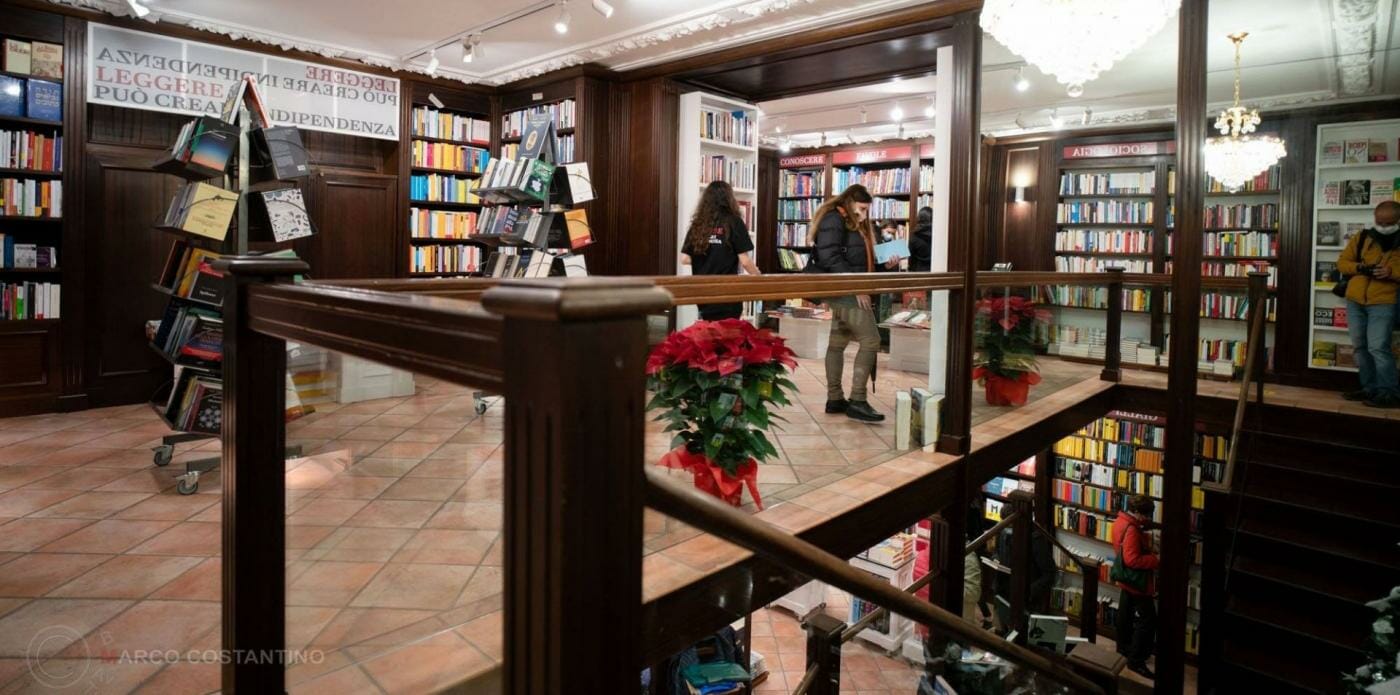libreria-Ave ©MarcoCostantino