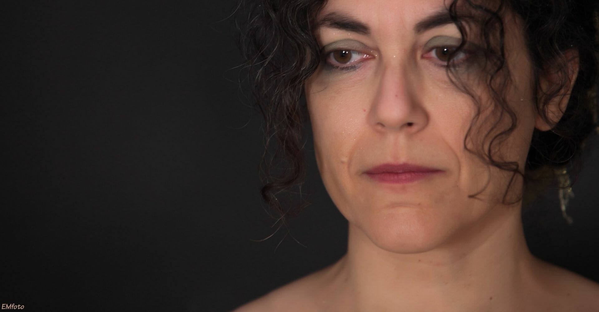 “Sono stata rapita dalle parole”: Maria Grazia Calandrone si racconta