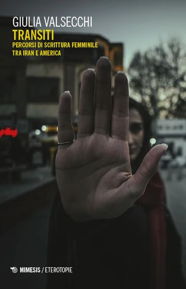 Copertina del libro Transiti. Percorsi di scrittura femminile tra Iran e America