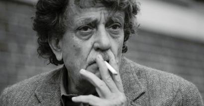 “Così va la vita”: i libri di Kurt Vonnegut, scrittore di culto