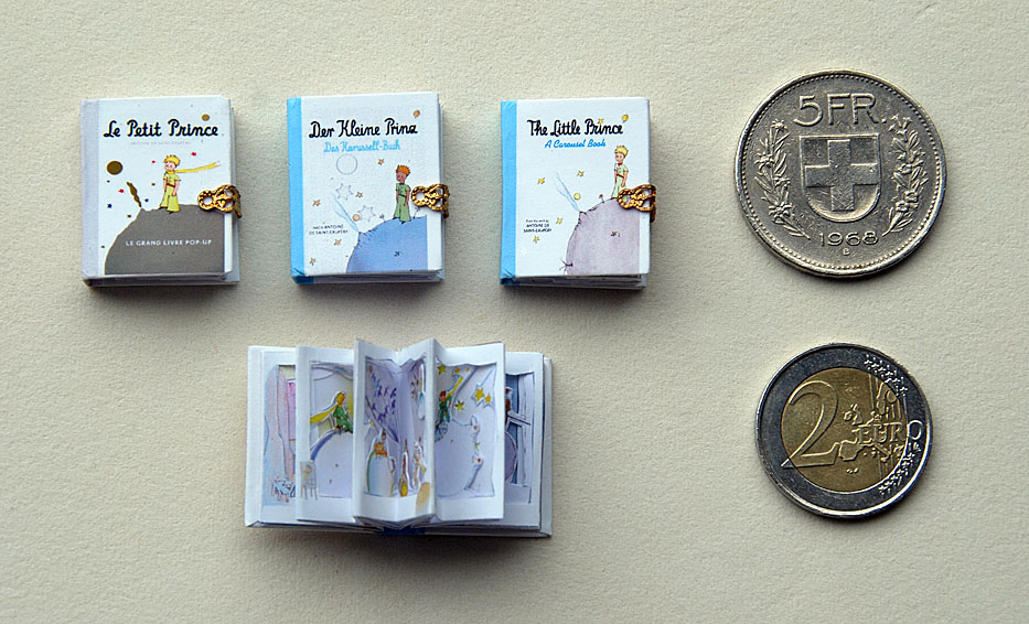 Quattro edizioni in miniatura de Il piccolo principe
