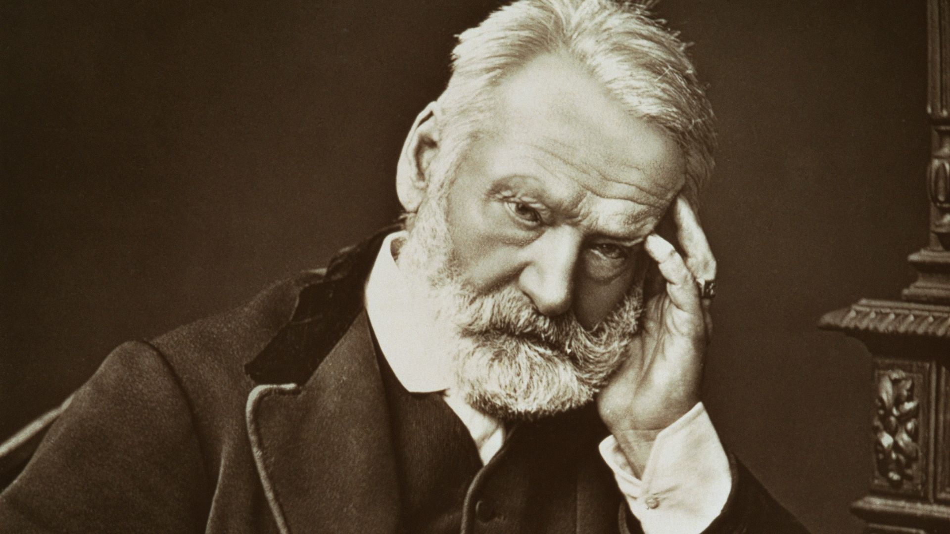 Victor Hugo: dal manifesto del Romanticismo ai "Miserabili"