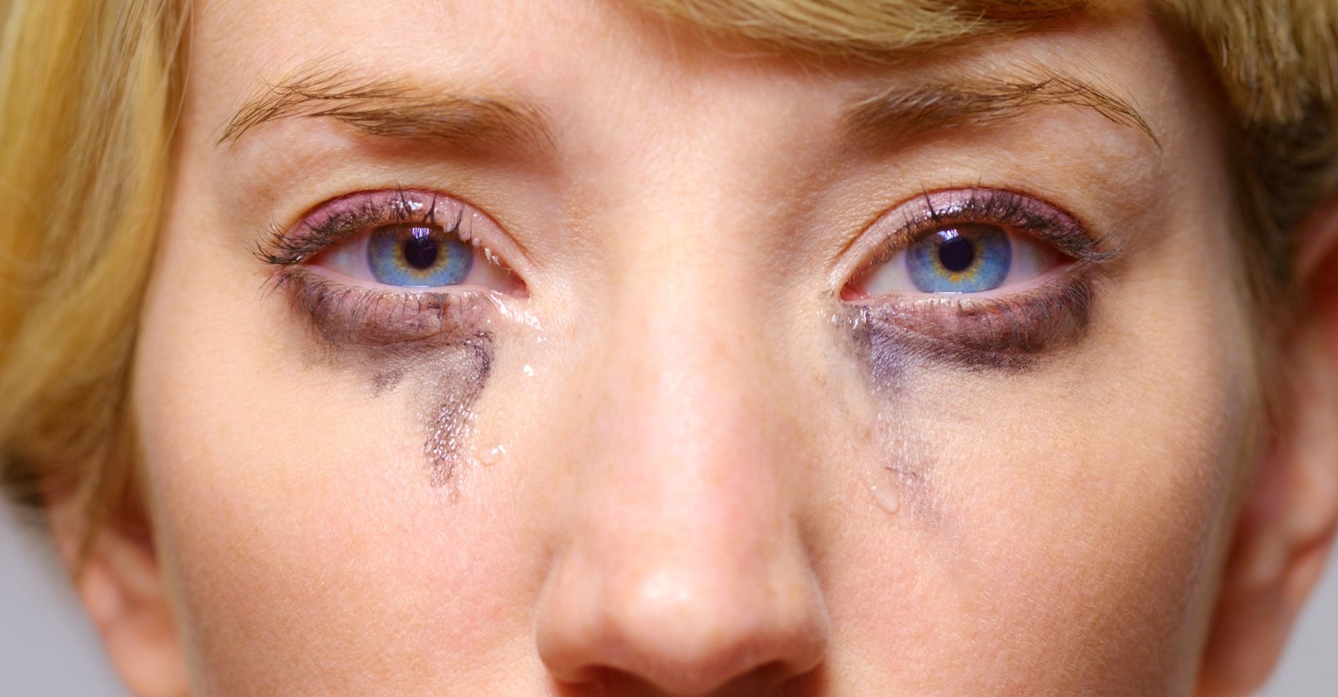 Perché l'amore che ci fa stare male ci fa sentire speciali?