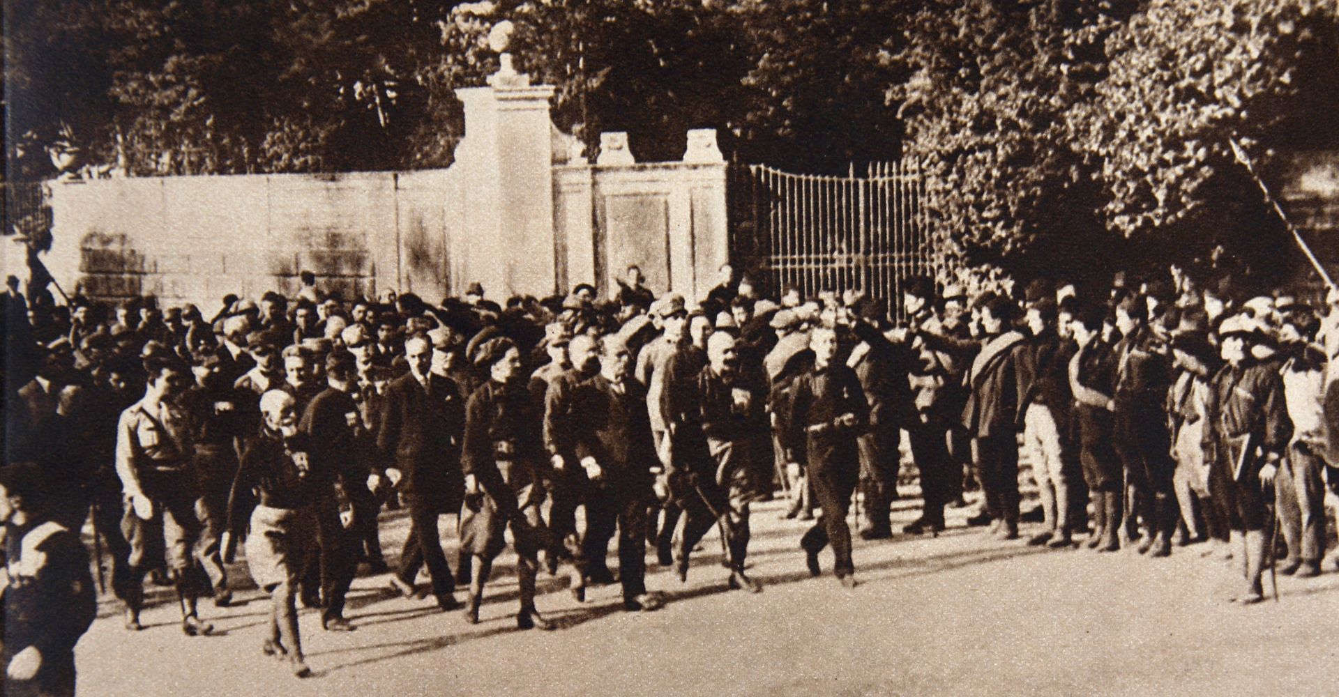 Libri sul fascismo - immagine storica della marcia su Roma