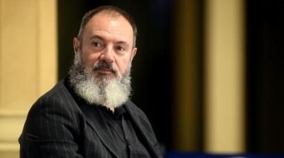 Lo scrittore Carlo Lucarelli e il 