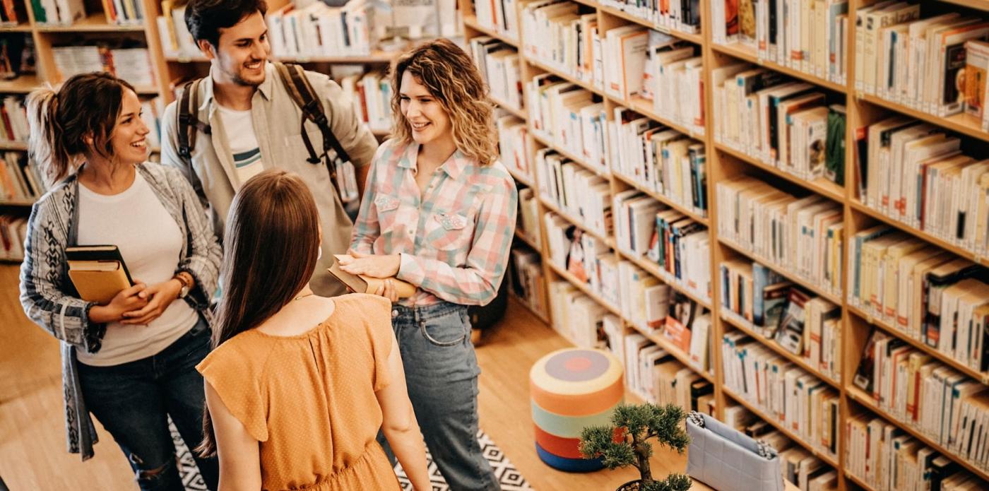 lettore, lettrice, lettura, libri, libro, leggere