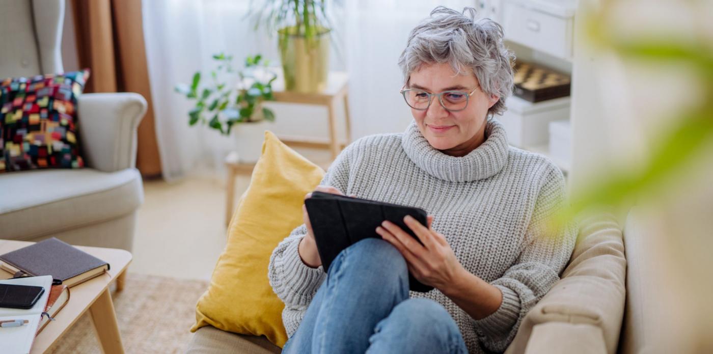 ebook, e-book, lettrice, lettura, leggere
