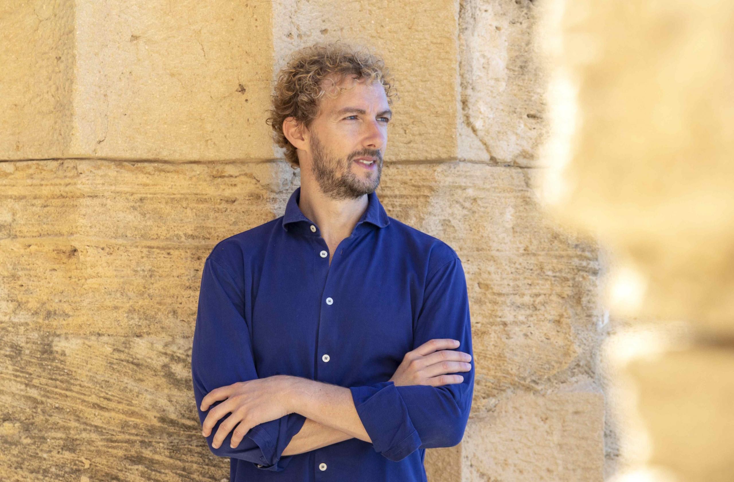 "La letteratura ha il compito di smascherarci": Alessandro D'Avenia racconta perché “l’Odissea riguarda tutti noi"