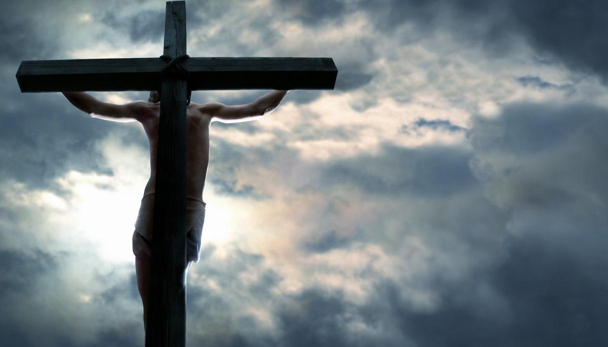 gesù croce pasqua via crucis