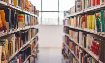 Editoria italiana, come sta andando il 2025? Il 2026 sarà l’anno della legge per il libro? Gli ultimi dati