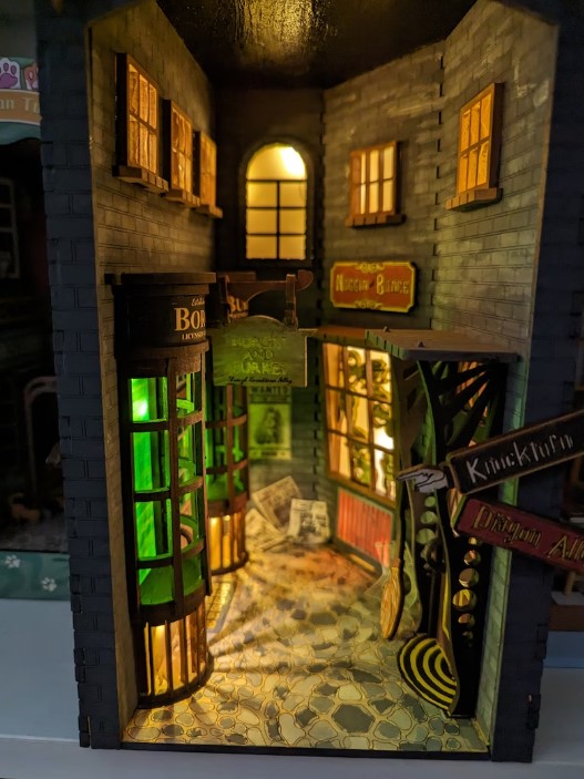 Un book nook ispirato alla saga di Harry Potter
