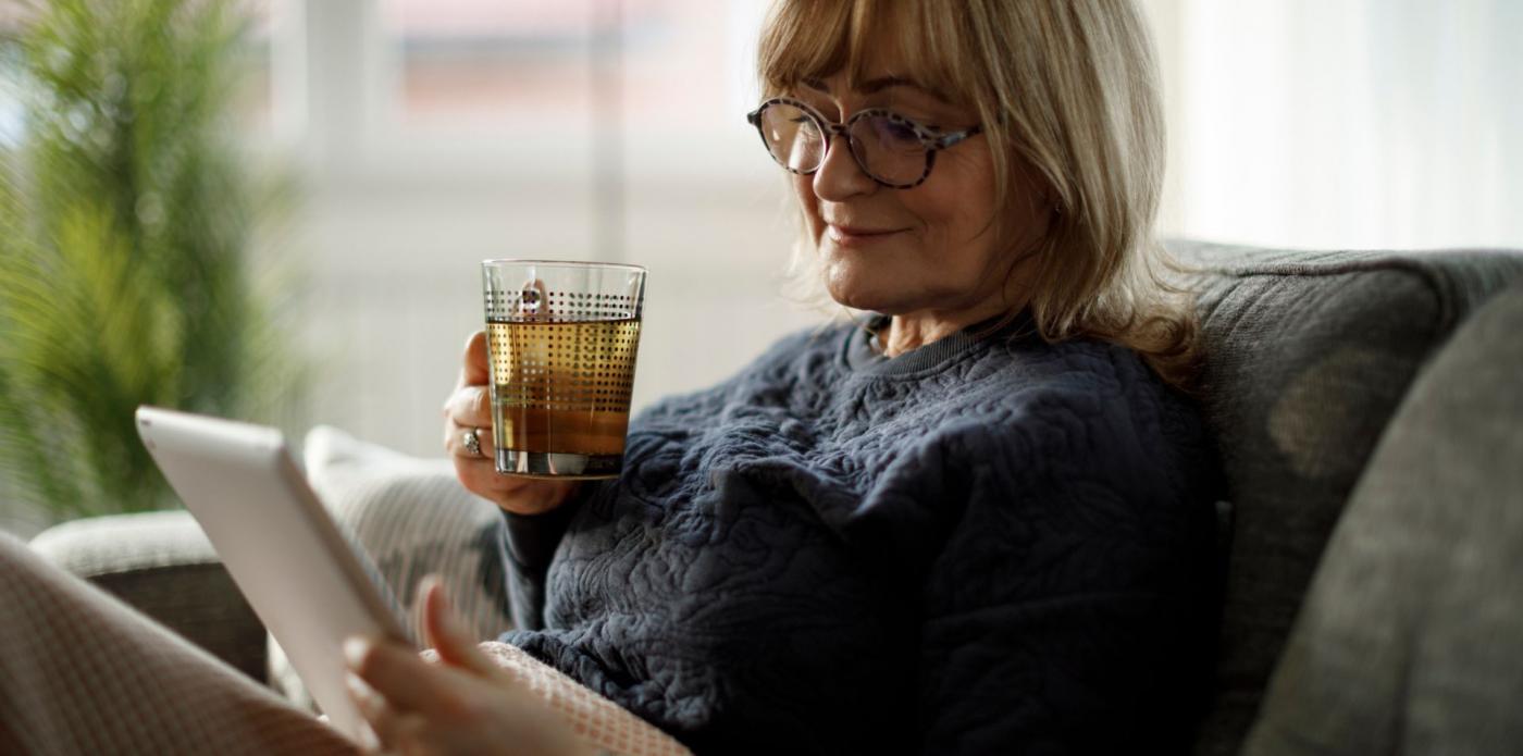 libri, leggere, ebook, digitale, inverno, donna, lettura