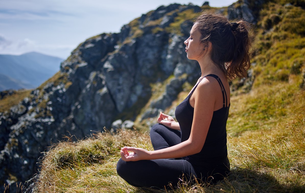 "Meditare con gli animali": guida agli esercizi di mindfulness nella natura