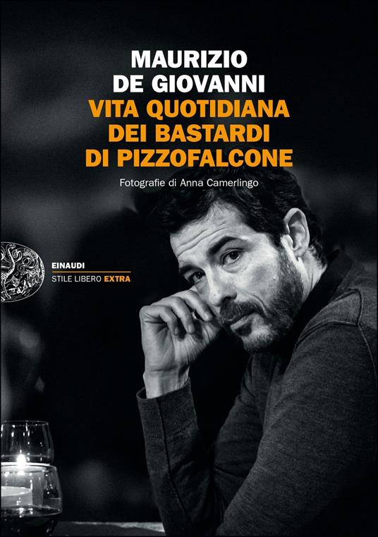 Vita quotidiana dei bastardi di Pizzofalcone, tra i libri di Maurizio De Giovanni