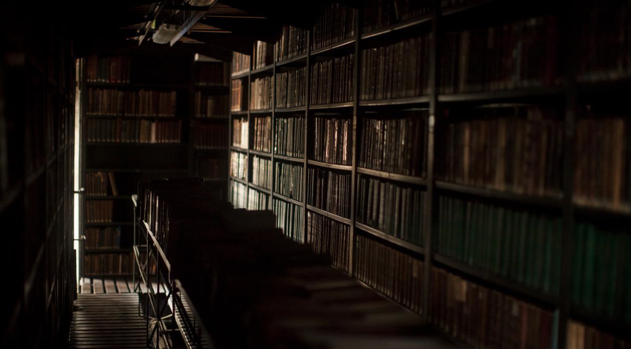 copertina libreria horror