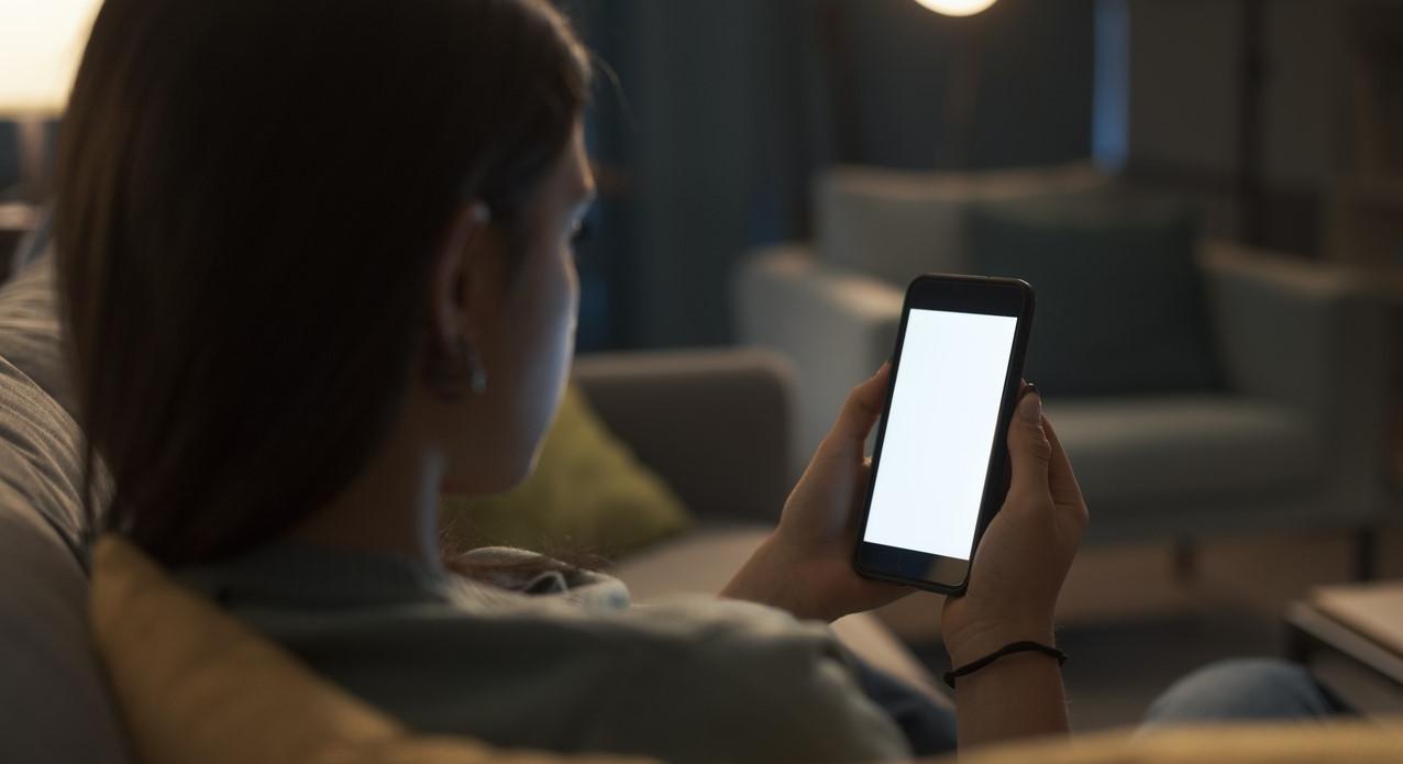 smartphone ragazza