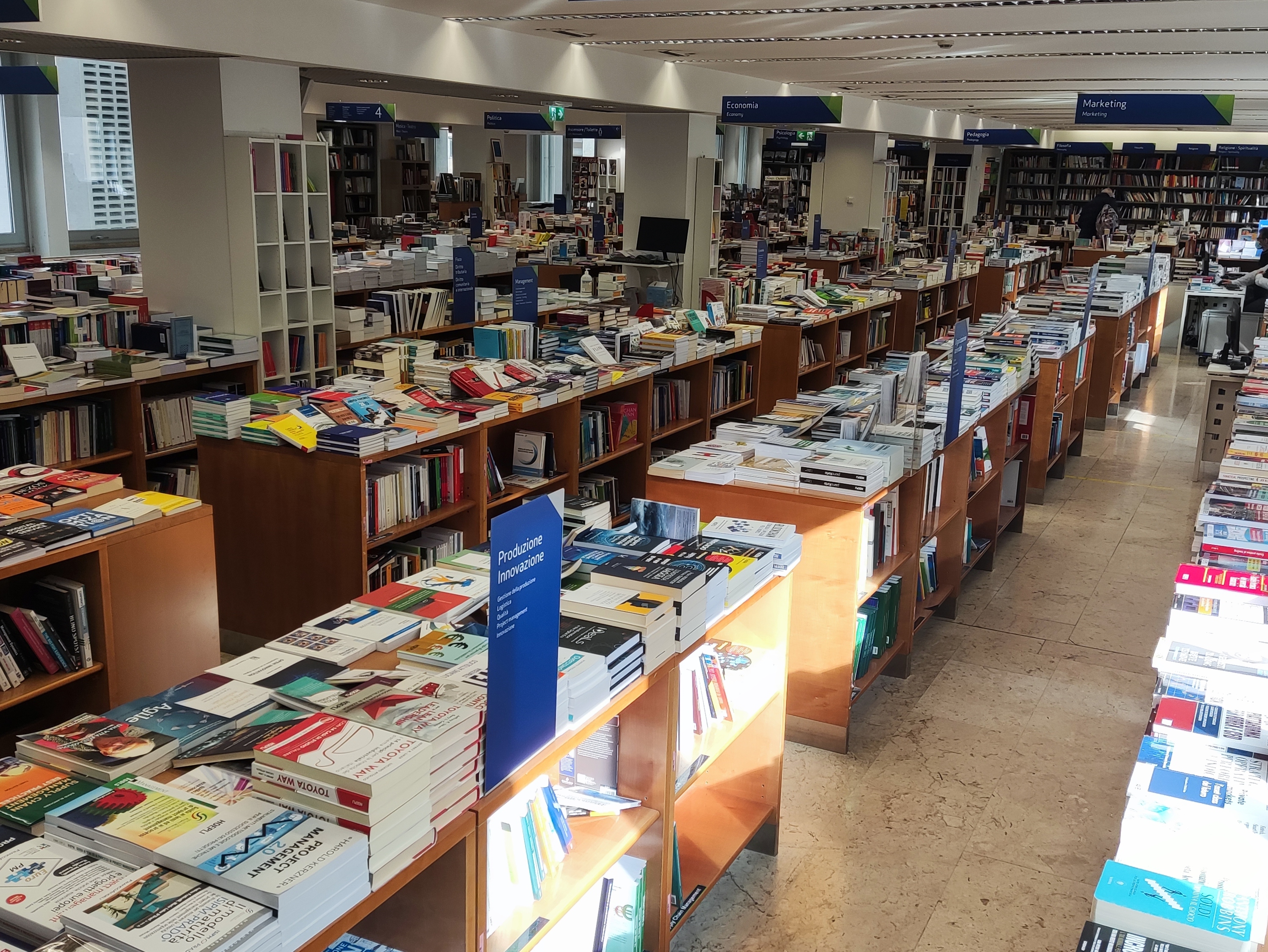 Libreria Internazionale Ulrico Hoepli