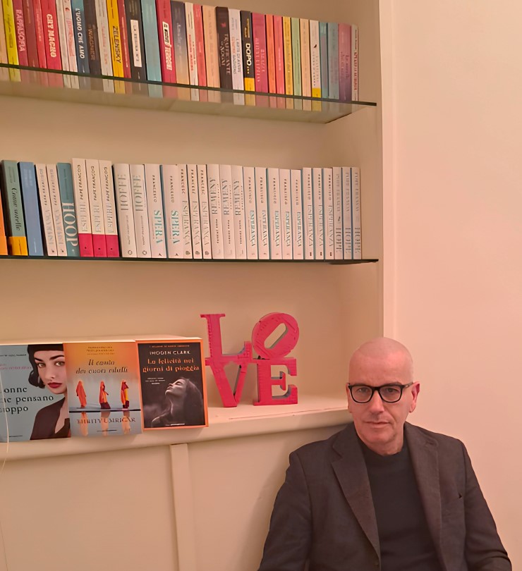 Carlo Musso di Libreria Pienogiorno nella foto di V. Torcelli