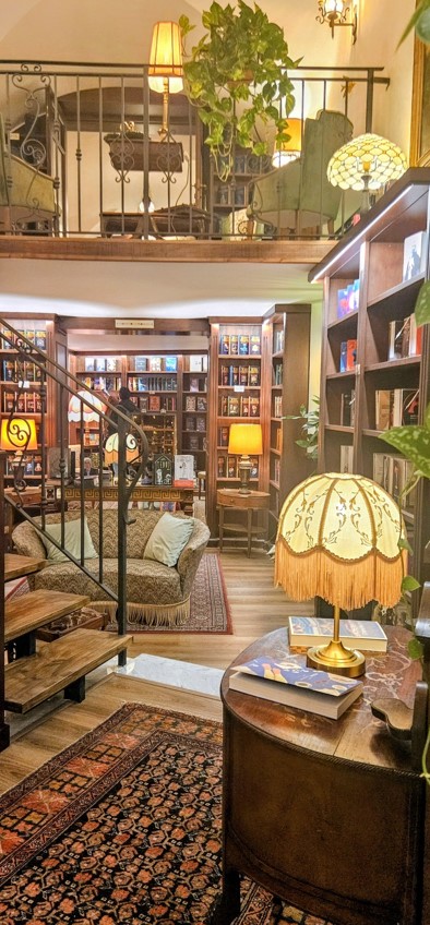 La libreria Gatsby Books di Catania nella foto di Eva Luna Mascolino