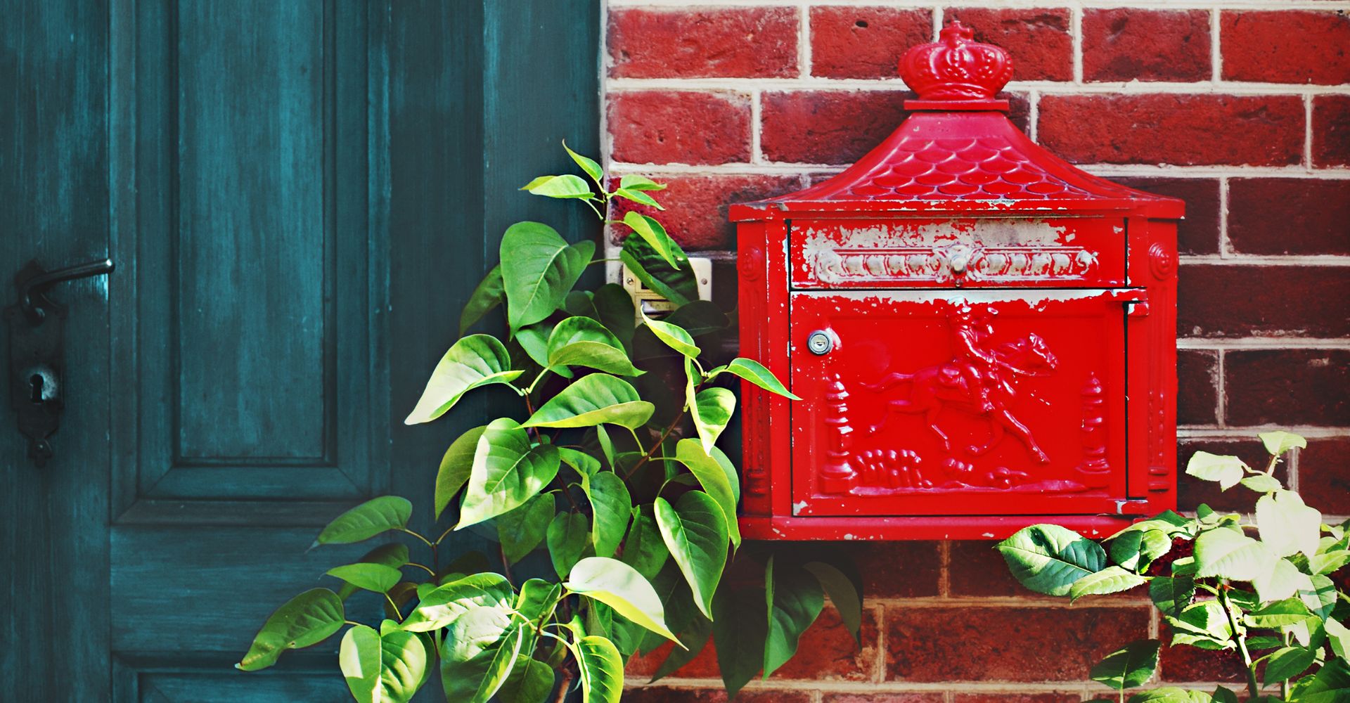 L'amore viene per posta (ma anche per chat o email): libri di ieri e di oggi sugli amori epistolari