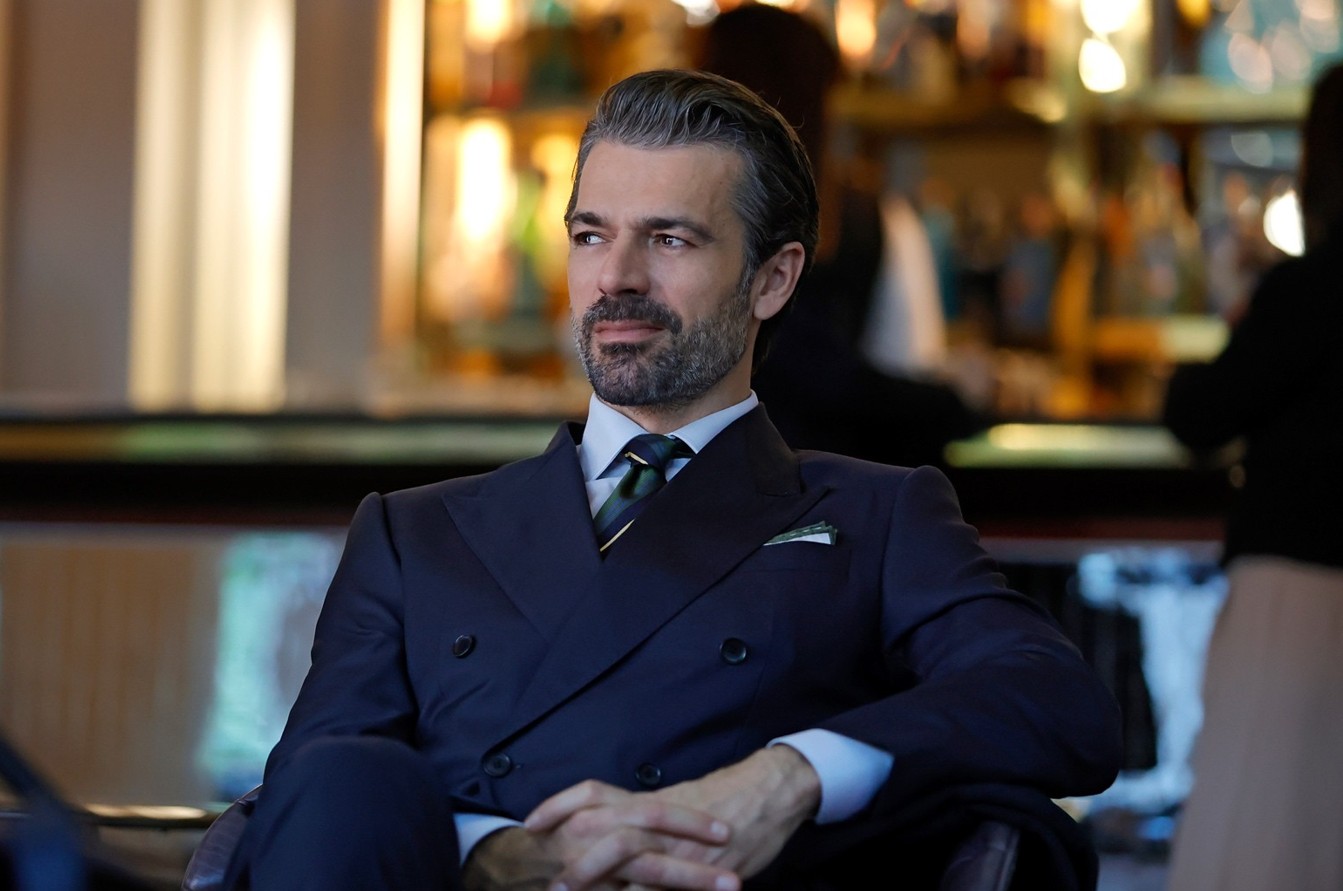 Luca Argentero in "L'Avvocato Ligas"