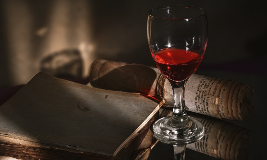 La letteratura color del vino