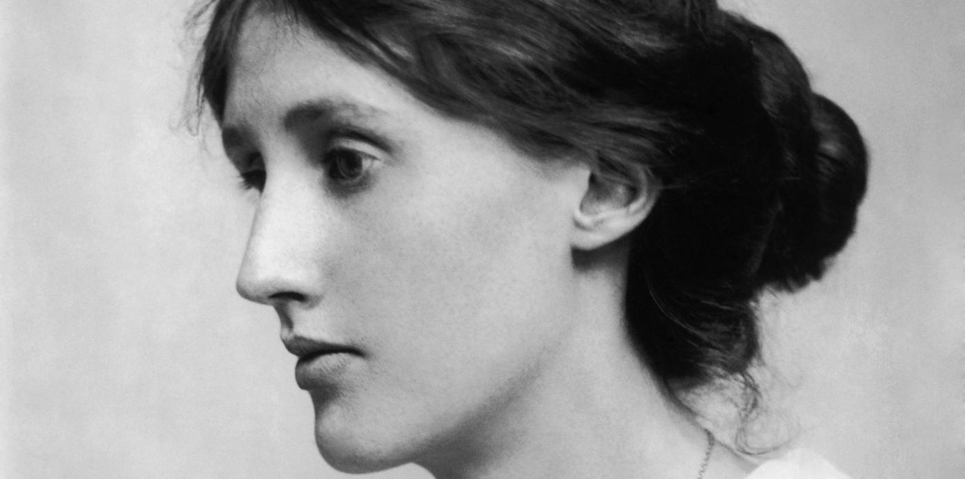 Virginia Woolf (nella foto di George Charles Beresford, WikiCommons)