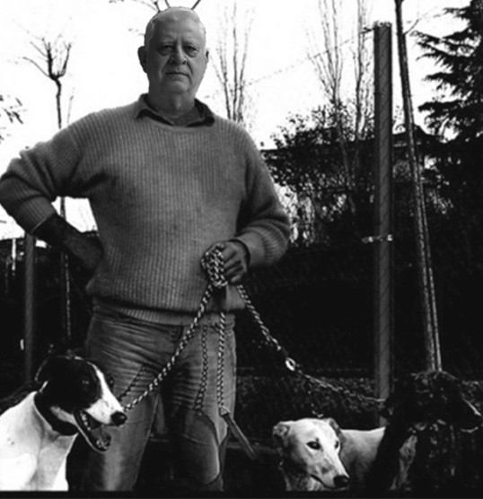 Lo scrittore Hans Tuzzi